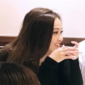 Meet your Posher, Thu